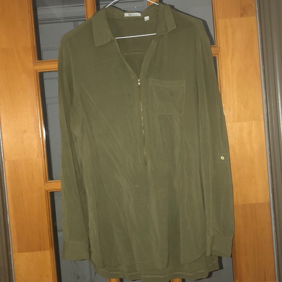 Reitman - blouse🌟 - Picture 1 of 3